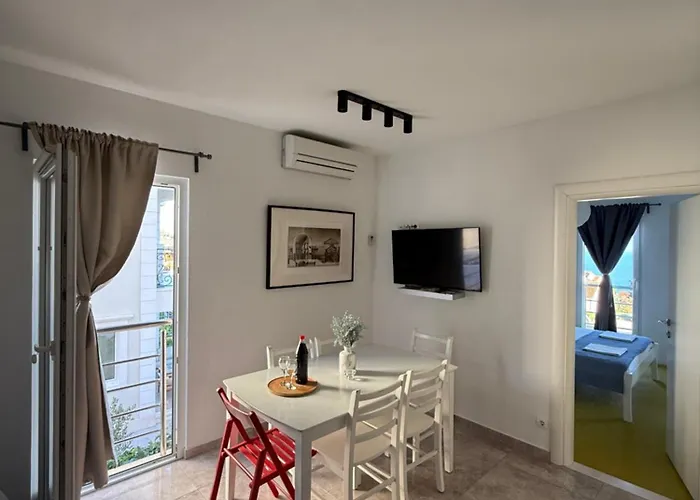 Apartments Mikulic